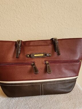 Stone & Co. Multi-Block Design Brown, Bone, and Burgundy Tote